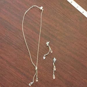 Necklace & earrings